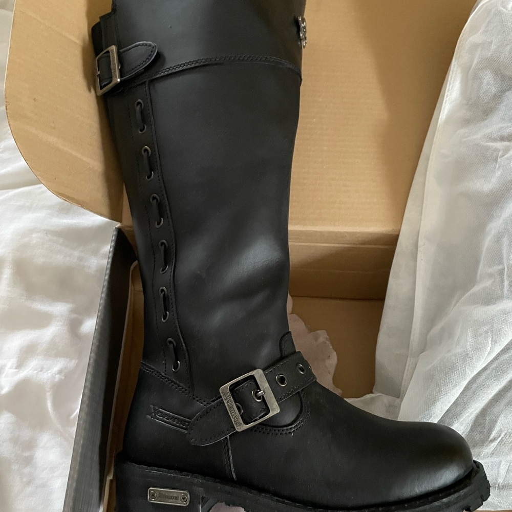 XElement women’s motorcycle boot.  NWT. Size 9